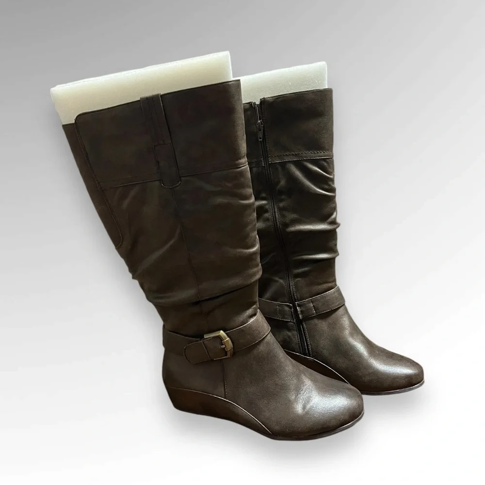 Cloudwalkers Sibel Tall Wedge Boot 8 1/2 Wide